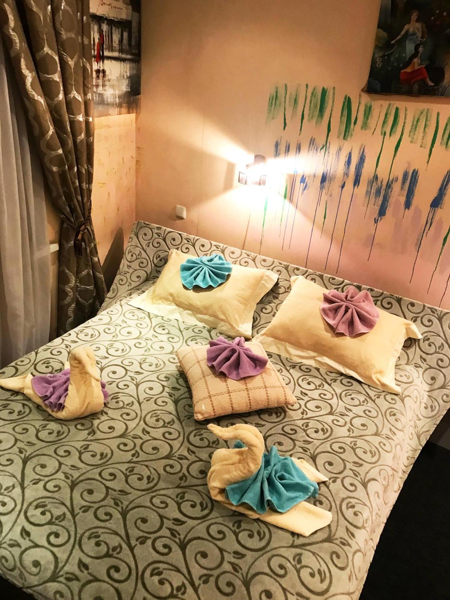 Kizhi Art Hotel ハルキウ エクステリア 写真