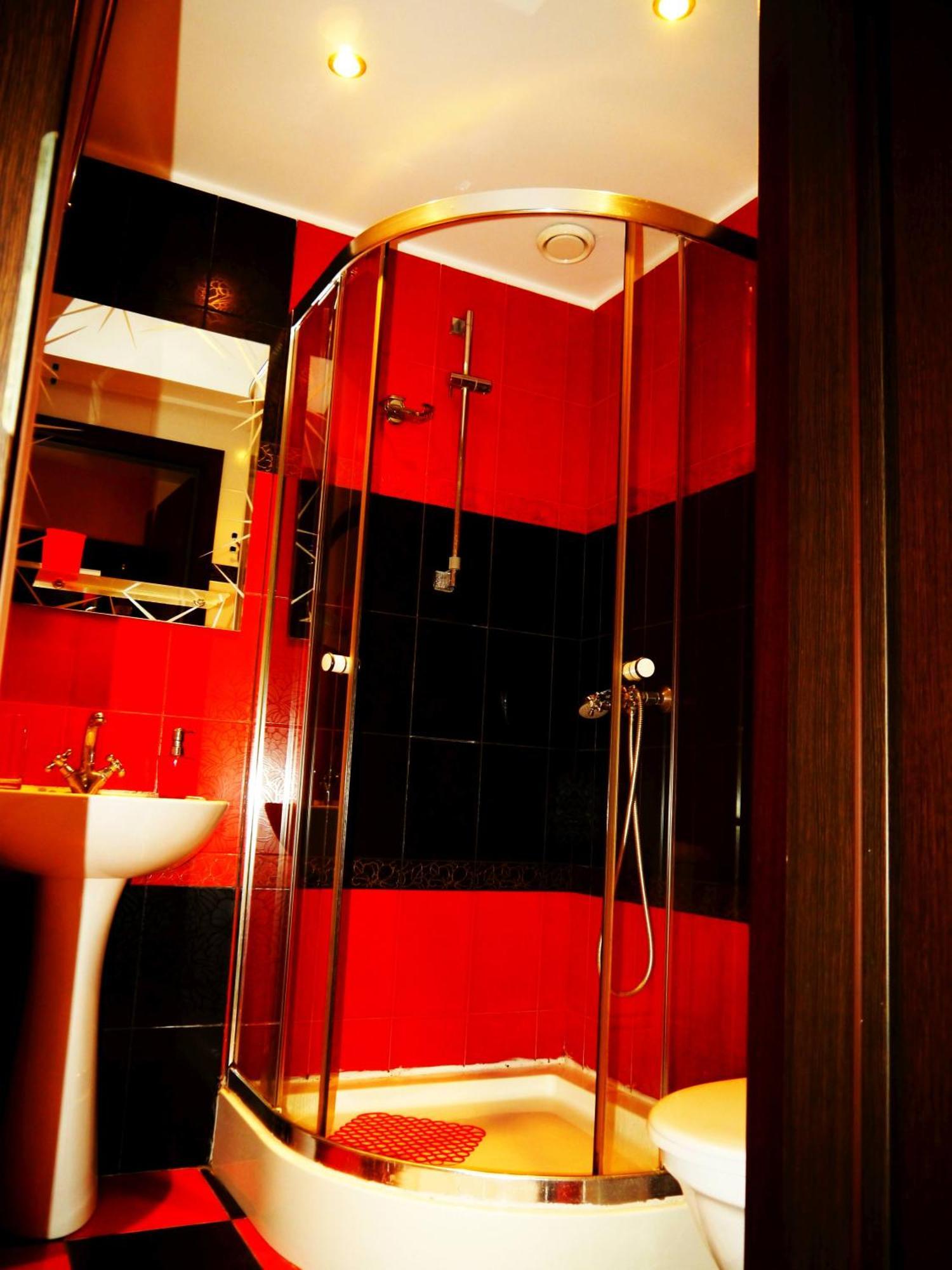 Kizhi Art Hotel ハルキウ エクステリア 写真
